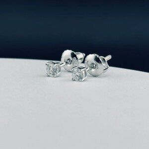 3mm Moissanite Stud Earrings | Passes Diamond Tester | 925 Silver